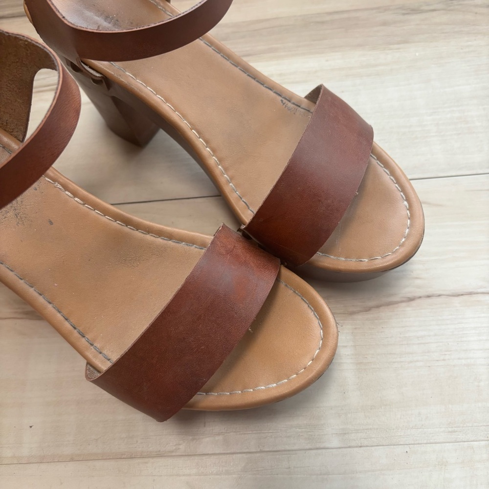 Madden Girl Brown and Black Platform Shoes with Chunky Heel Bundle Size 8.5 - Picture 4 of 12